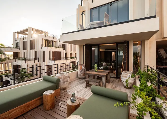 Bespoke, Member Of Small Luxury